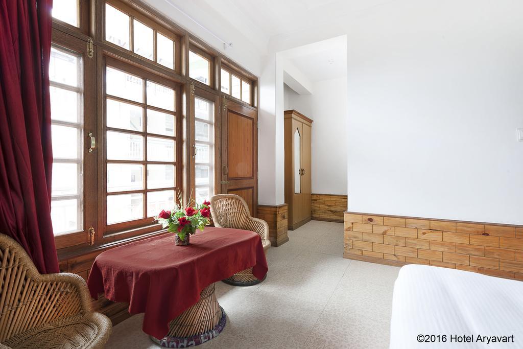 Aryavart Hotel Manāli エクステリア 写真