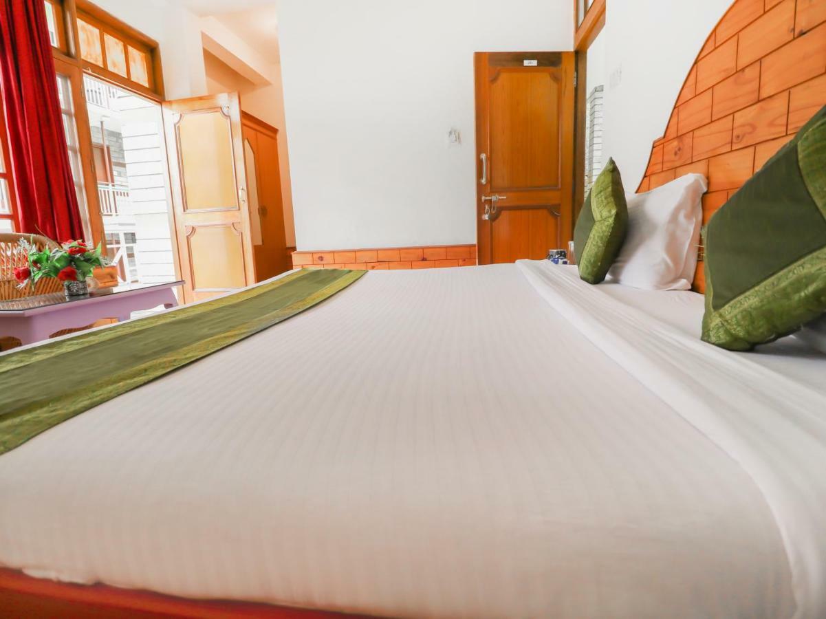 Aryavart Hotel Manāli エクステリア 写真