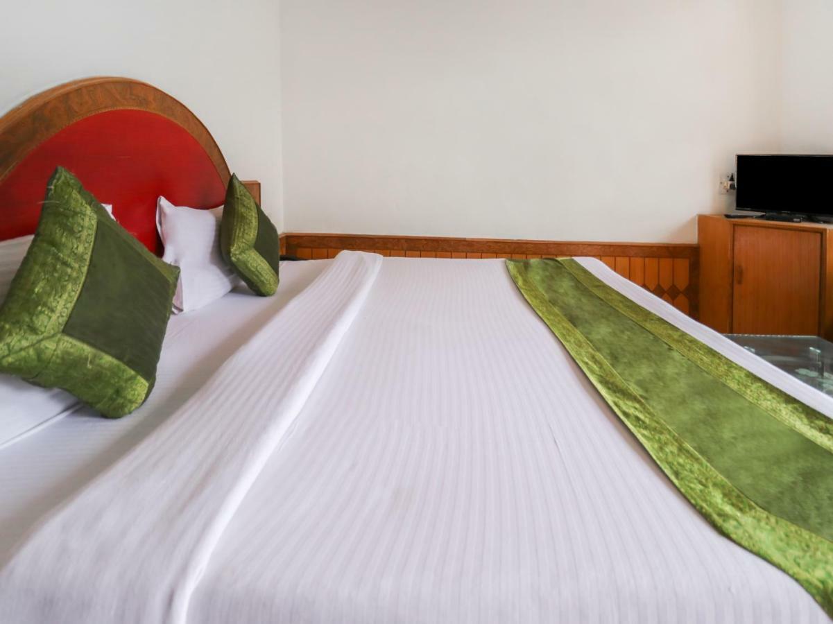 Aryavart Hotel Manāli エクステリア 写真